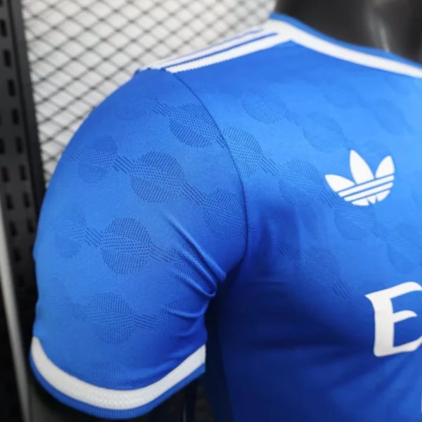 2026 Real Madrid Style Away Soccer Jersey - Elite Royal Blue & White Football Shirt - Unbranded High-Performance Teamwear